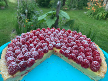 tarte, pâte et crème pâtissière maisons, framboises du jardin